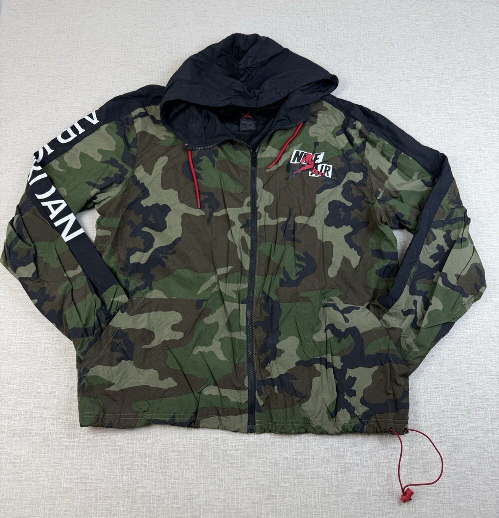 Nike Jordan Men’s XL Camo Windbreaker Jacket Full Zip Hooded Jumpman Air